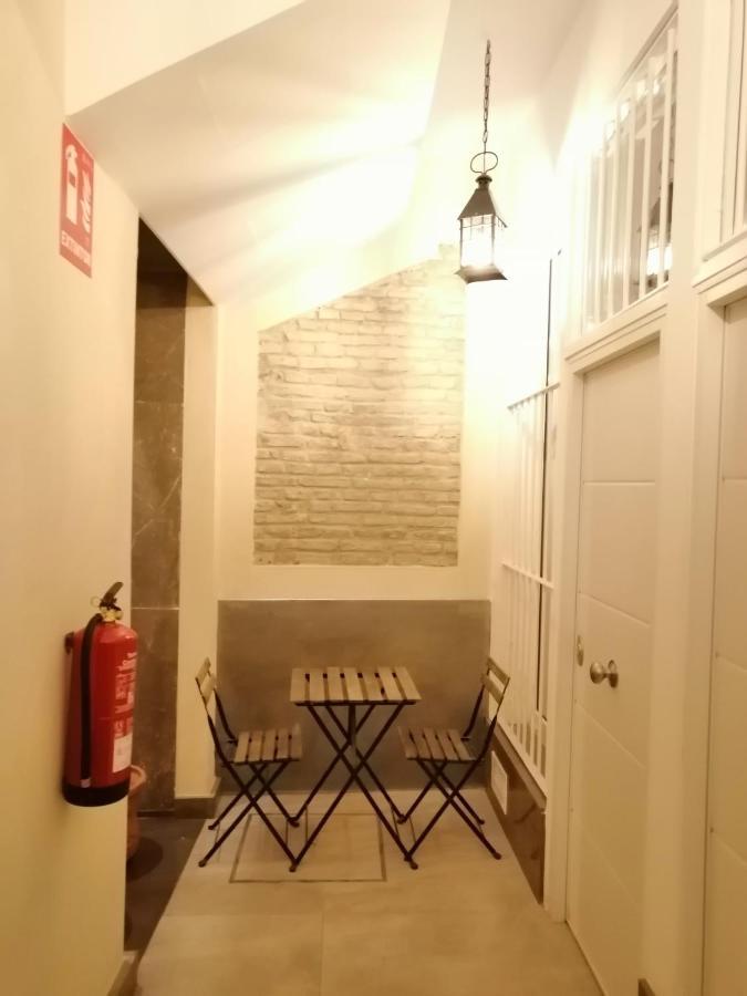 דירות סביליה Salotur Sierpes מראה חיצוני תמונה
